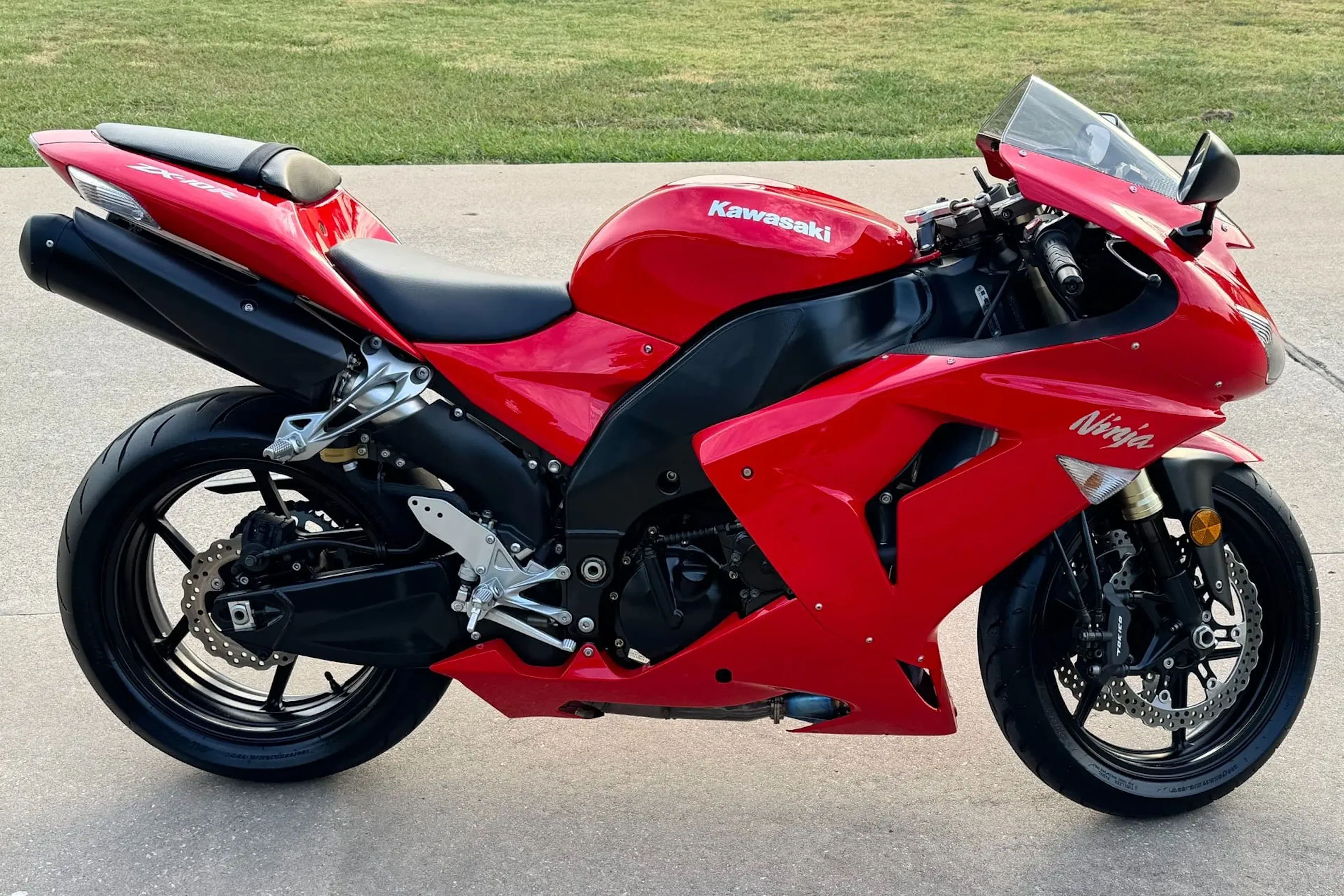 2007 Kawasaki ZX1000 VIN JKAZXCD177A020140 | Hagerty Valuation Tools®